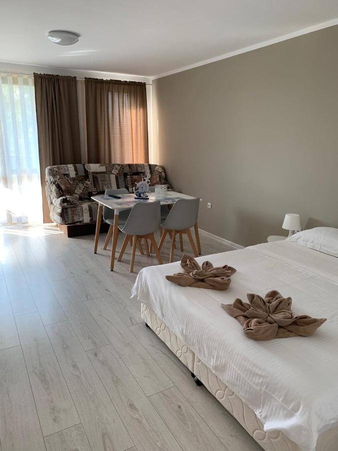 Summer Apartments Kabakum 골든샌드 외부 사진